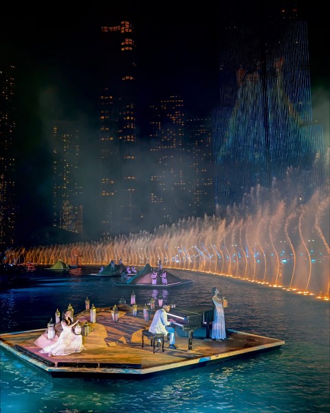 Follow-Me-Dubai-2025-newyearseve-celebration-4